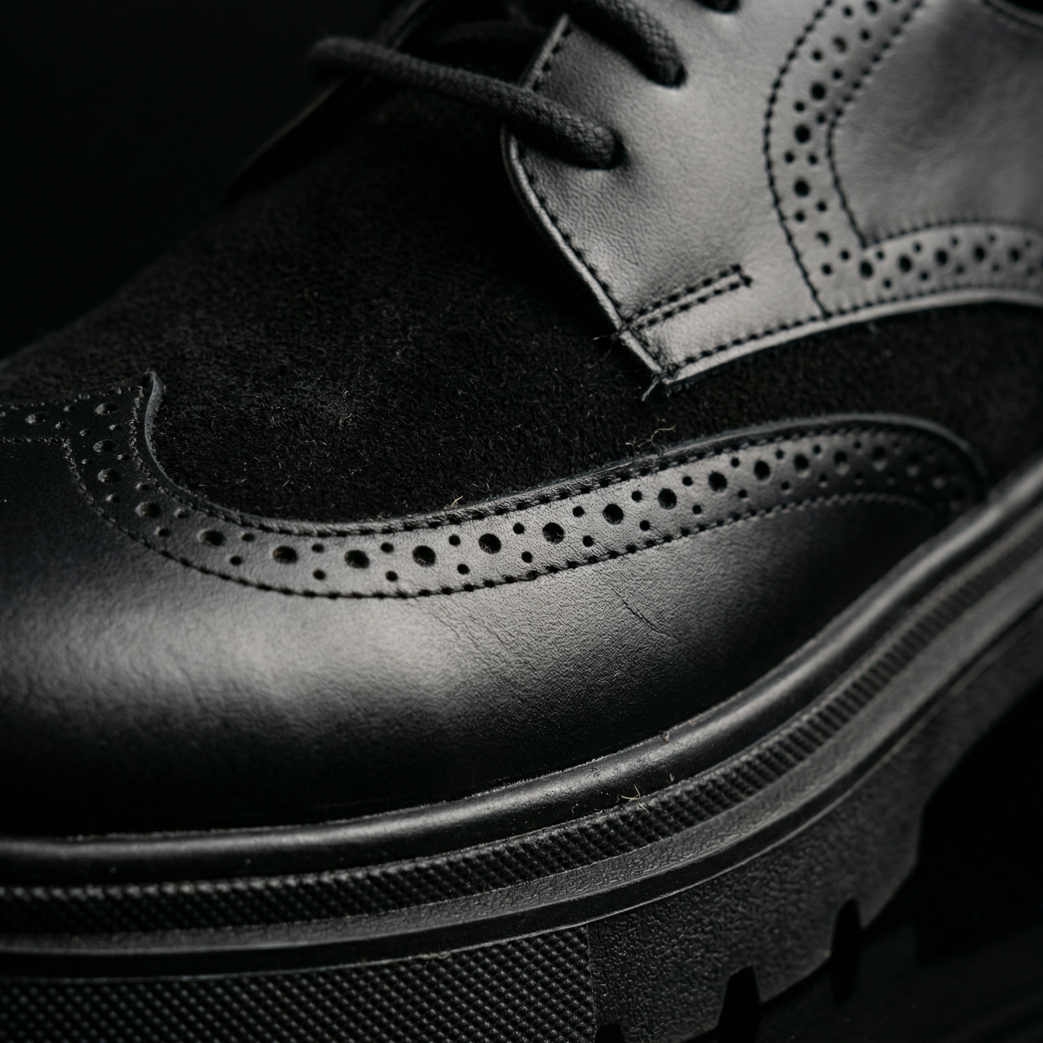 VELLANTE-BLACK DERBY
