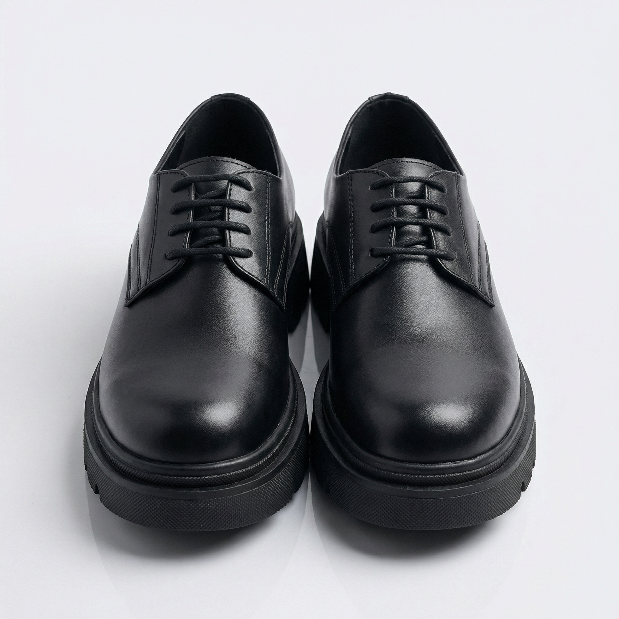 VELLANTE – BLACK CLASSIC DERBY