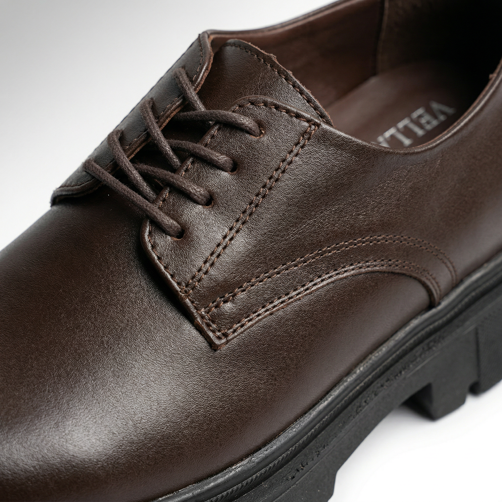 VELLANTE – BROWN CLASSIC DERBY