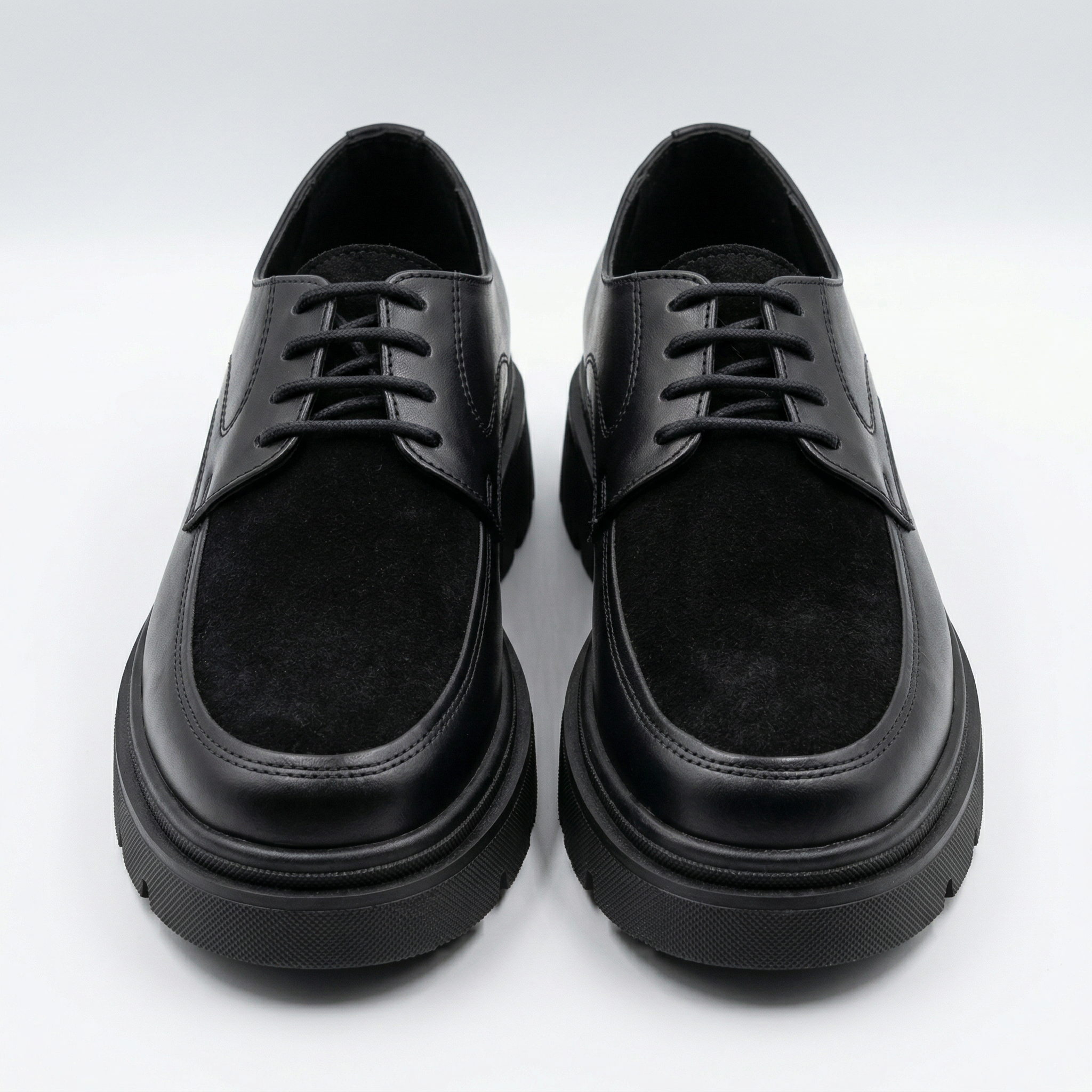 VELLANTE – BLACK SUEDE DERBY